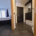 2 Bed With Sea View 아파트 *