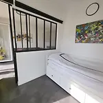 아파트 2 Bed With Sea View